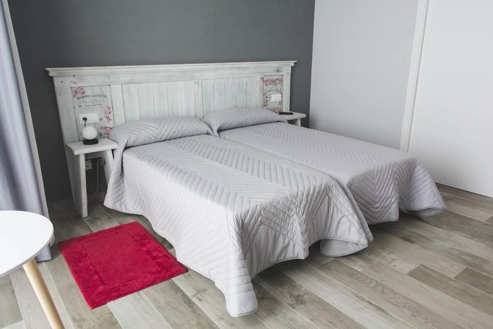 Hotel Mica Palas de Rei Extérieur photo