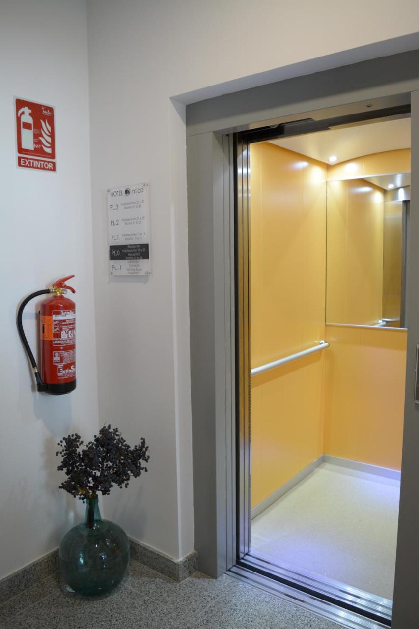 Hotel Mica Palas de Rei Extérieur photo